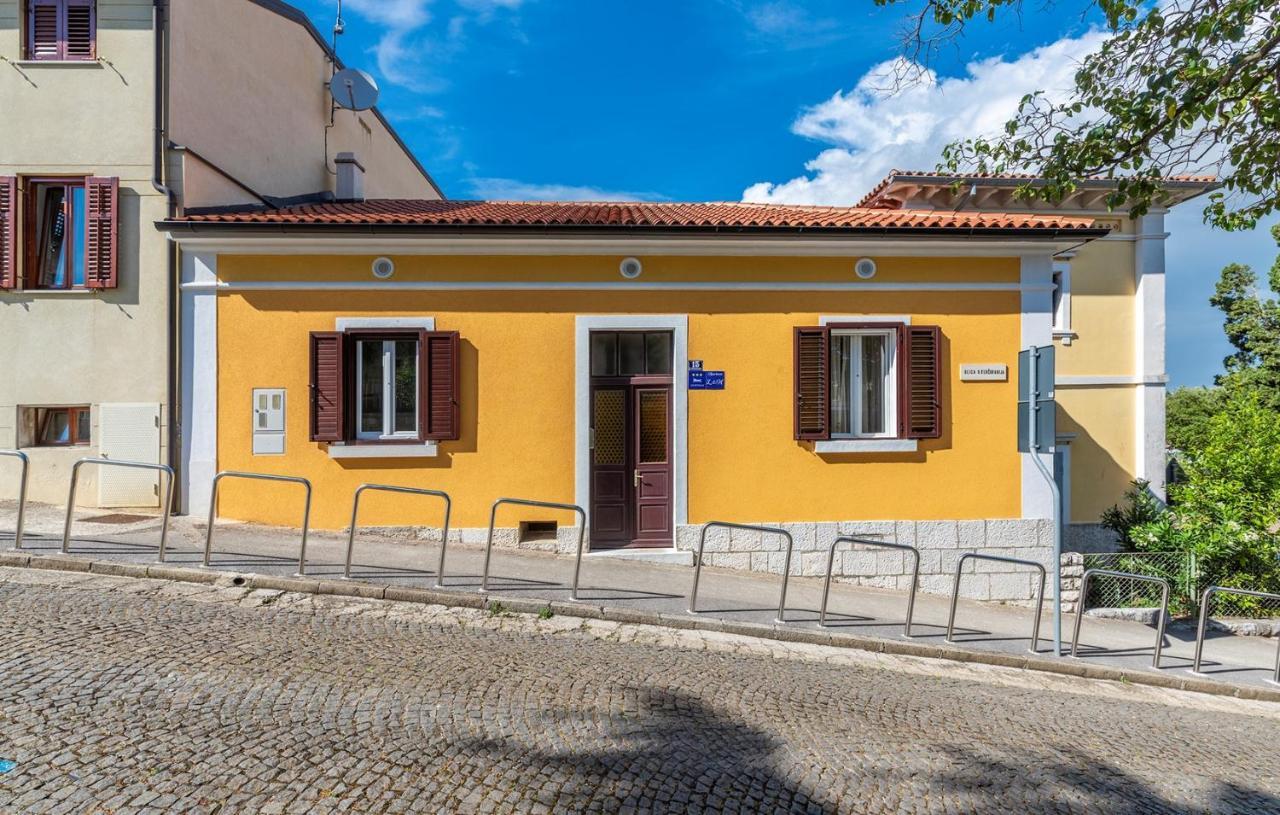 Apartment Lazzarich With Terrace Poreč Exterior foto